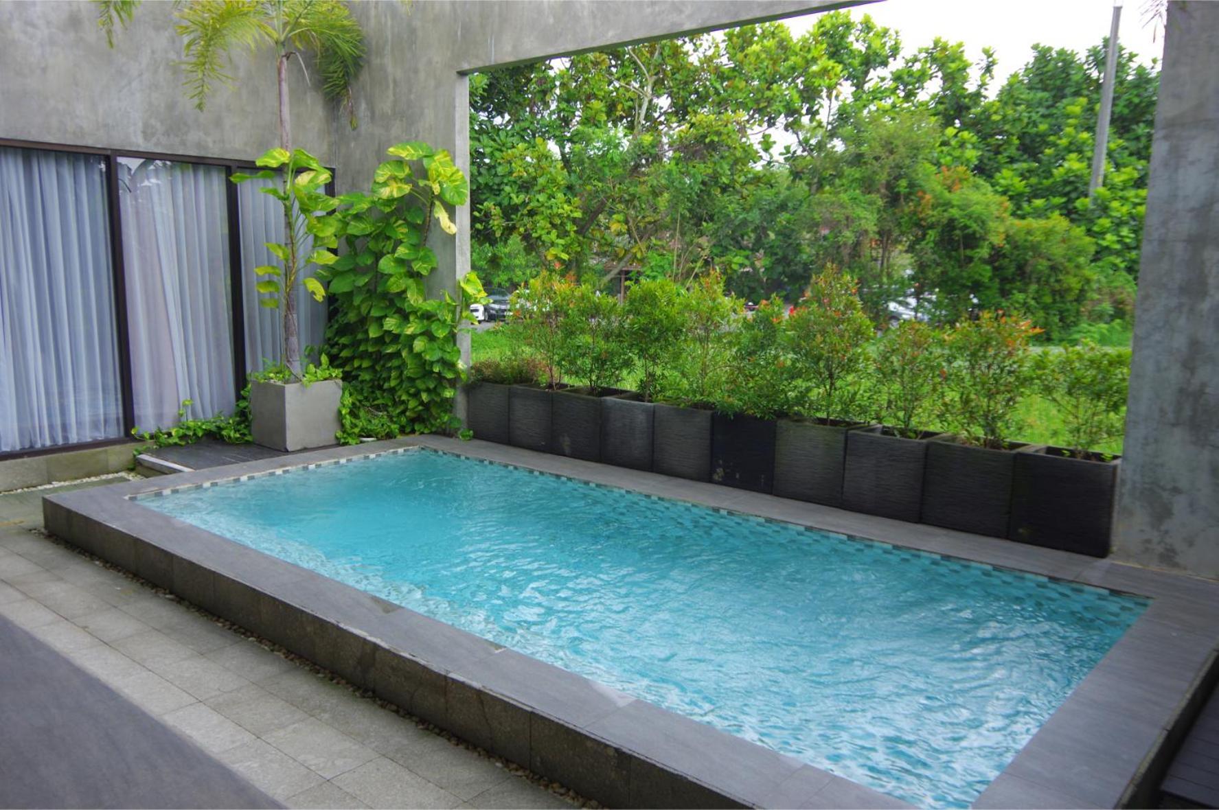 The Westlake Hotel & Resort Yogyakarta Cebongan Exterior photo