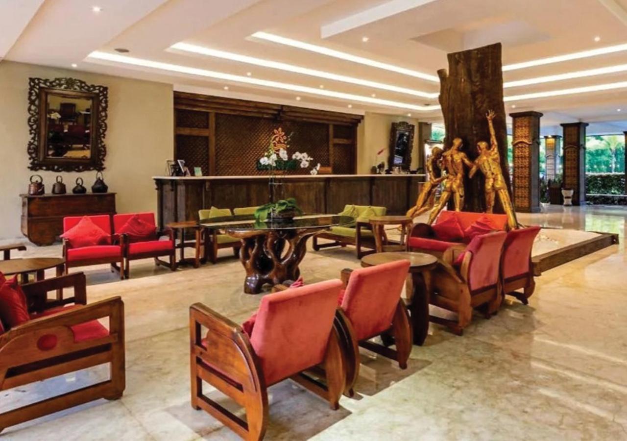 The Westlake Hotel & Resort Yogyakarta Cebongan Exterior photo